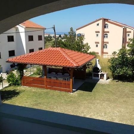 Apartmani Vibovec Lana 305 Lopar Exterior photo